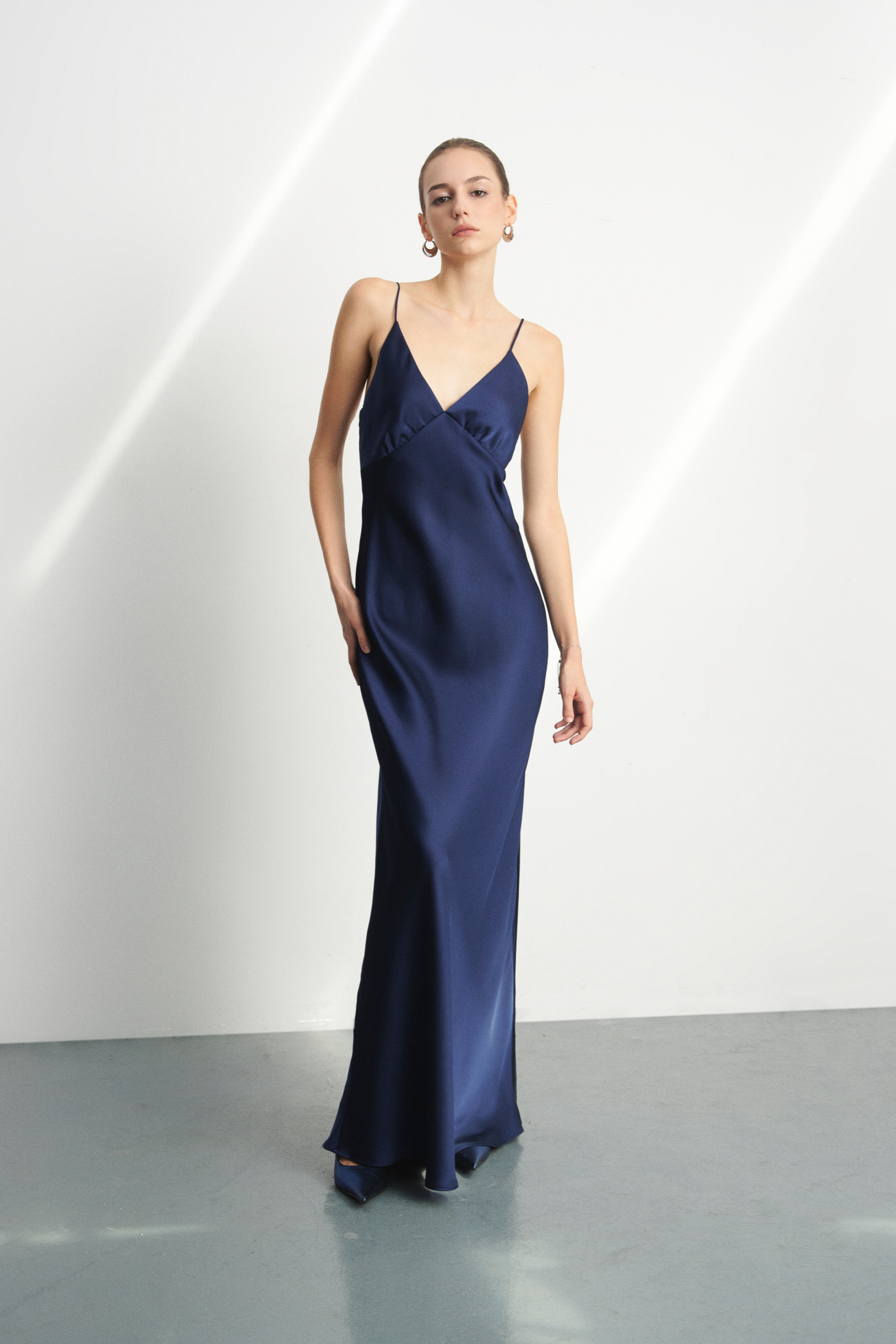 Maggie strap V-neck Dress - NAVY