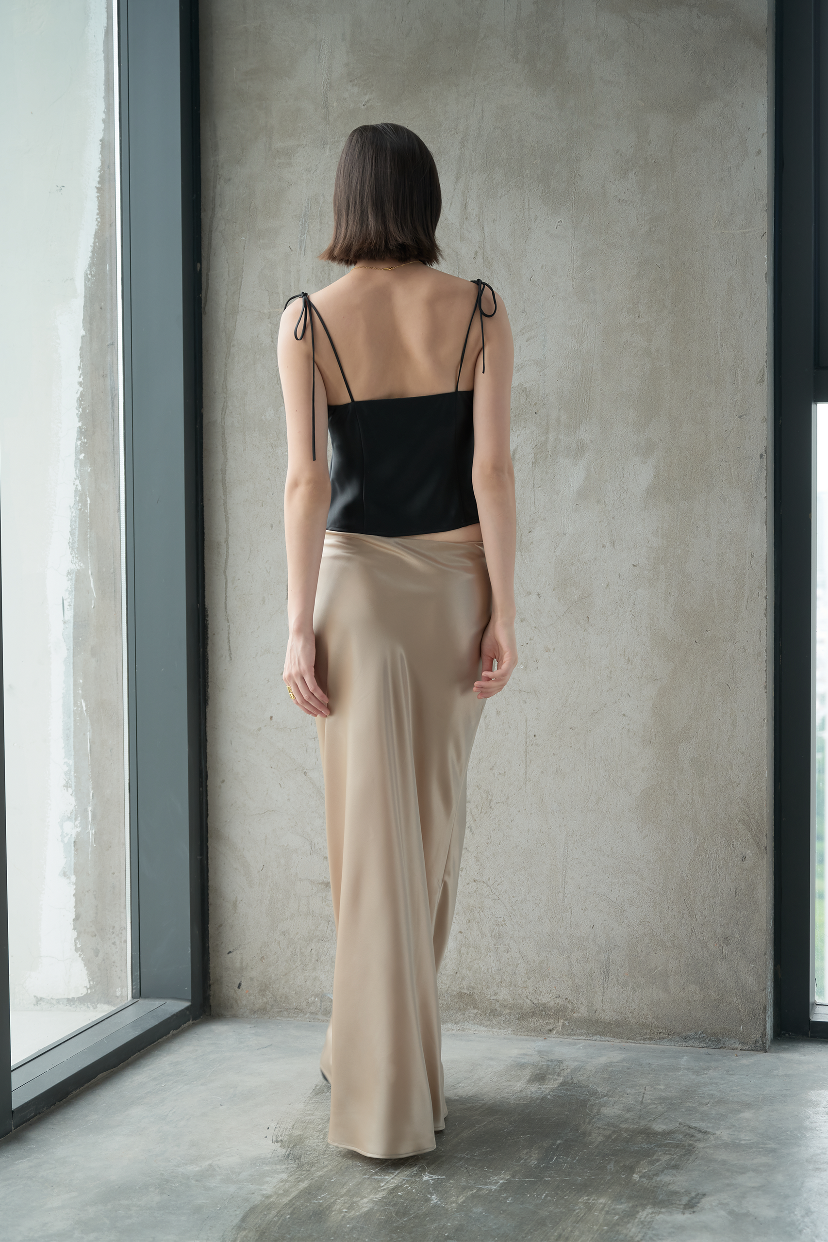MAXI SATIN SKIRT - LATTE