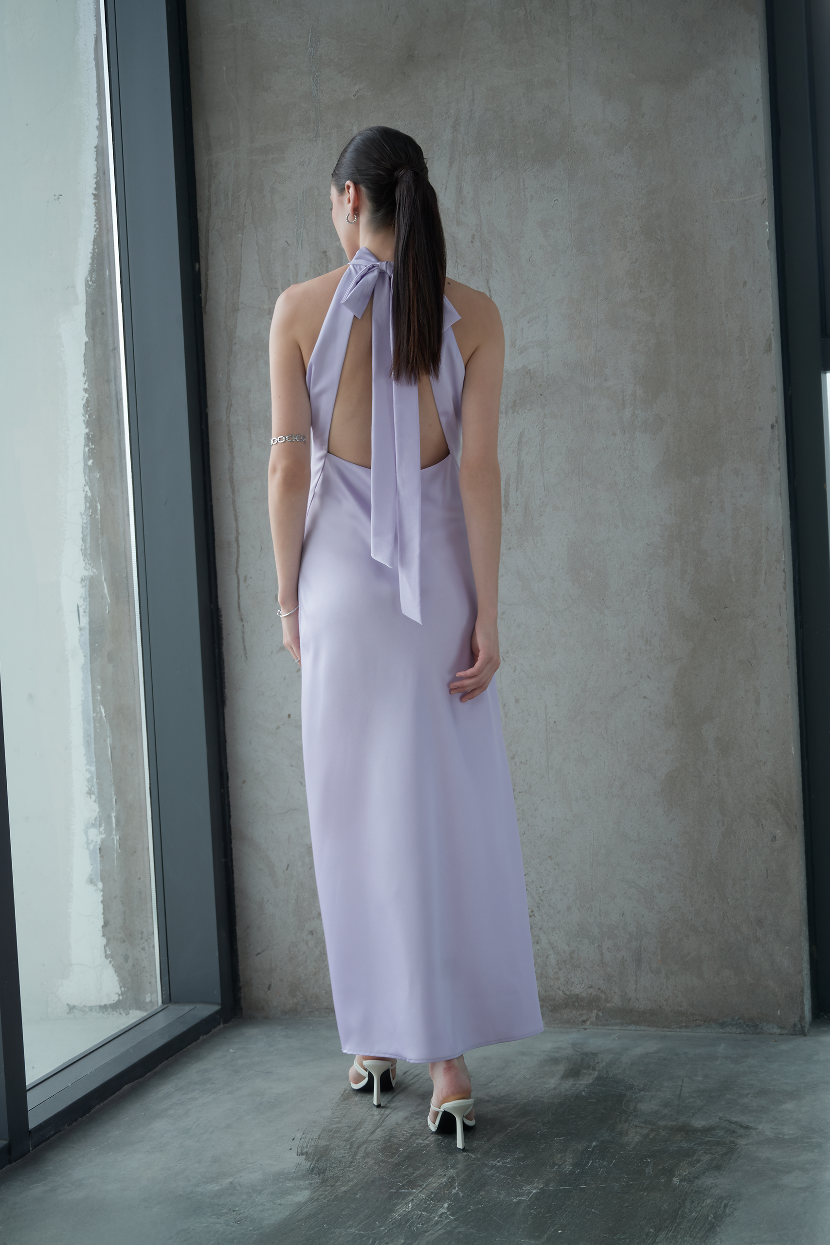 HALTERNECK OPEN-BACK SILK DRESS - LAVENDER