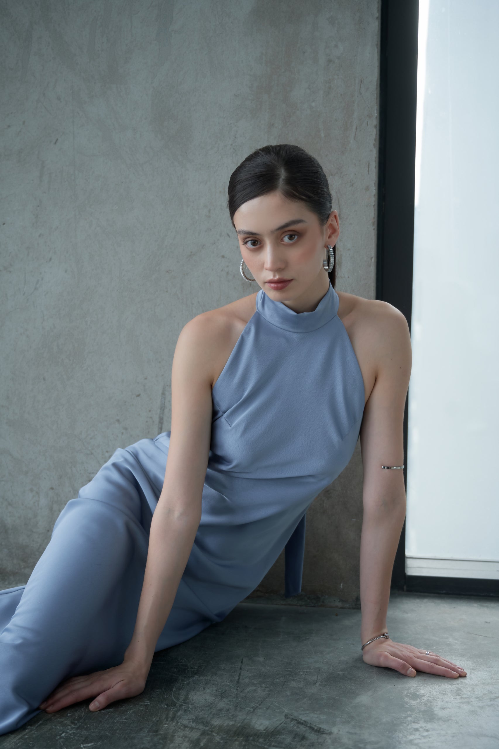 HALTERNECK OPEN-BACK SILK DRESS - BABY BLUE