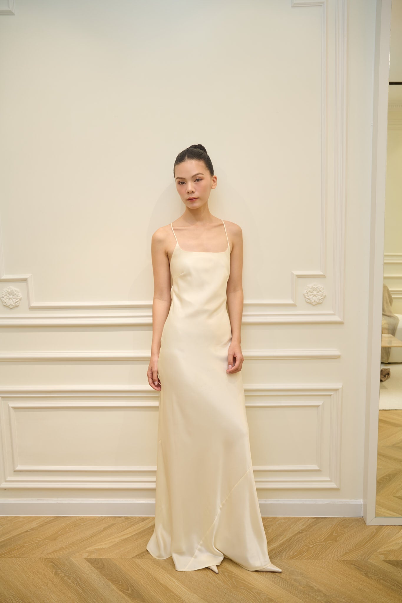 Amber back-tie Gown - CREAM
