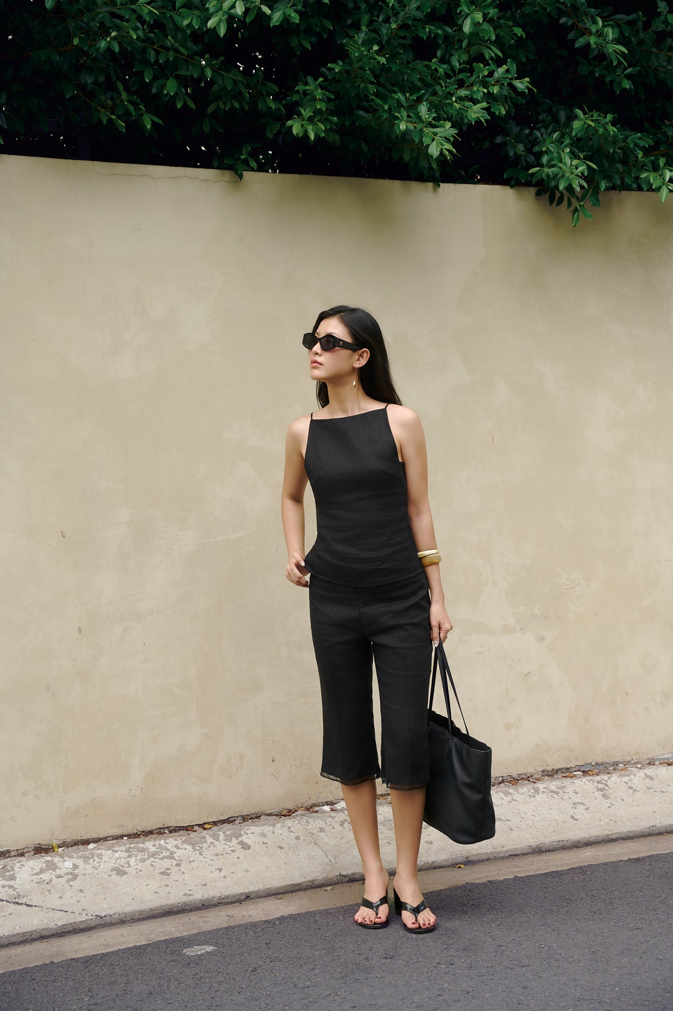 ELLIE LINEN TOP - BLACK