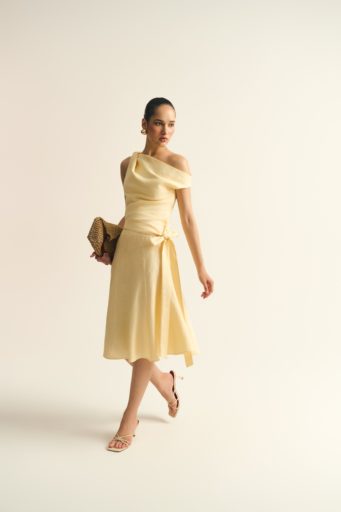 KNOT VIVIAN LINEN TOP - BUTTER YELLOW