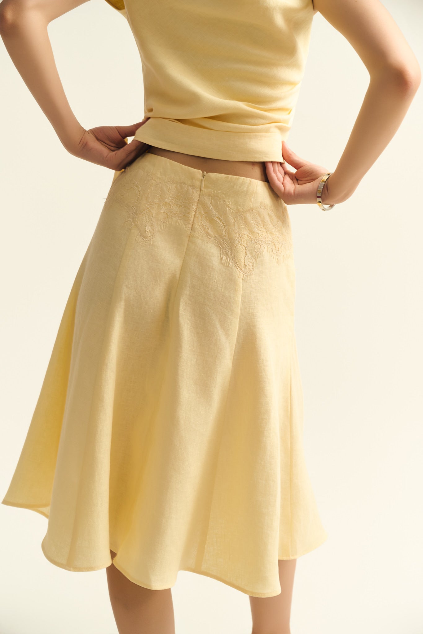 LACE LINEN LOOSE MIDI SKIRT - BUTTER YELLOW