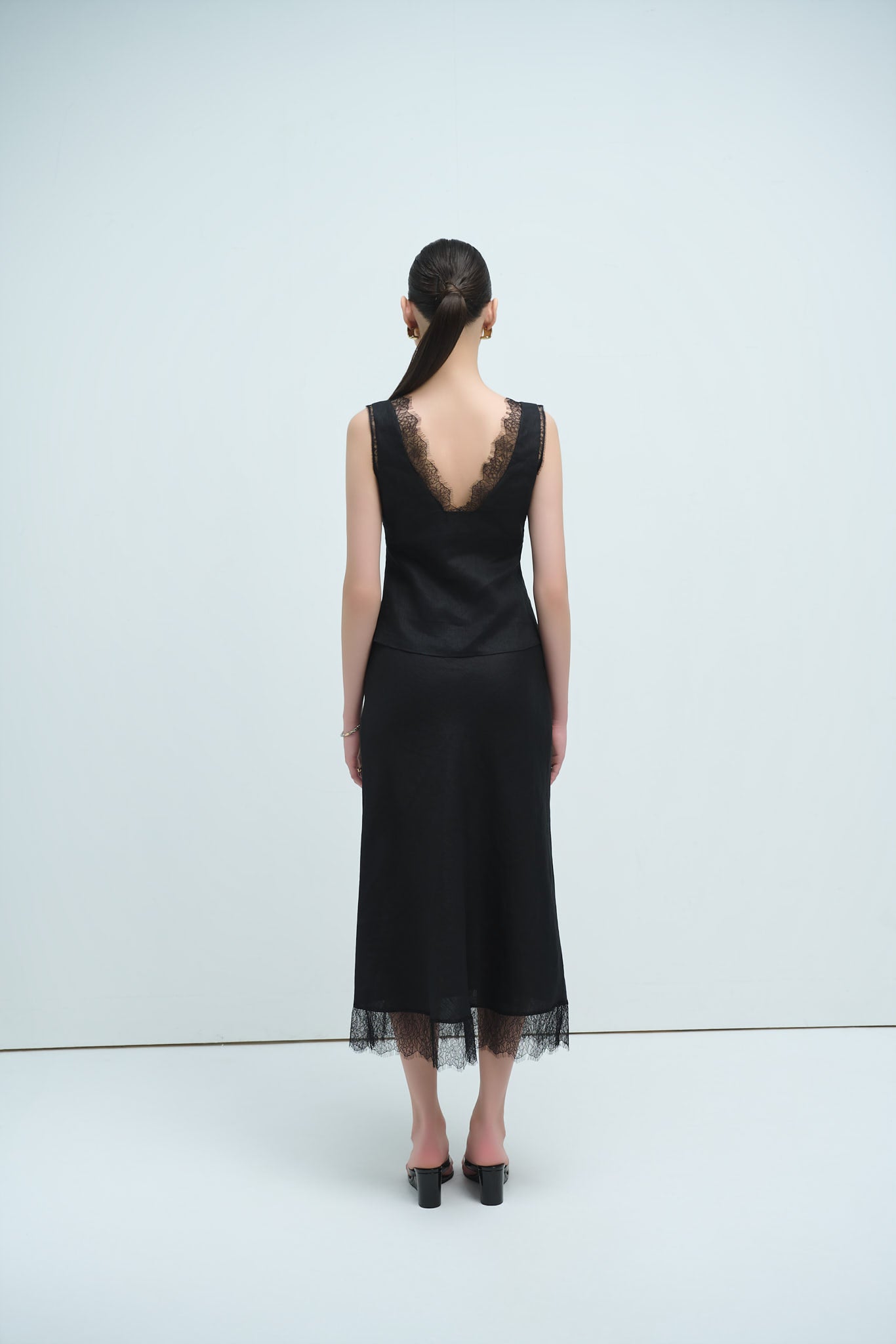 LACE LINEN MIDI SKIRT - BLACK