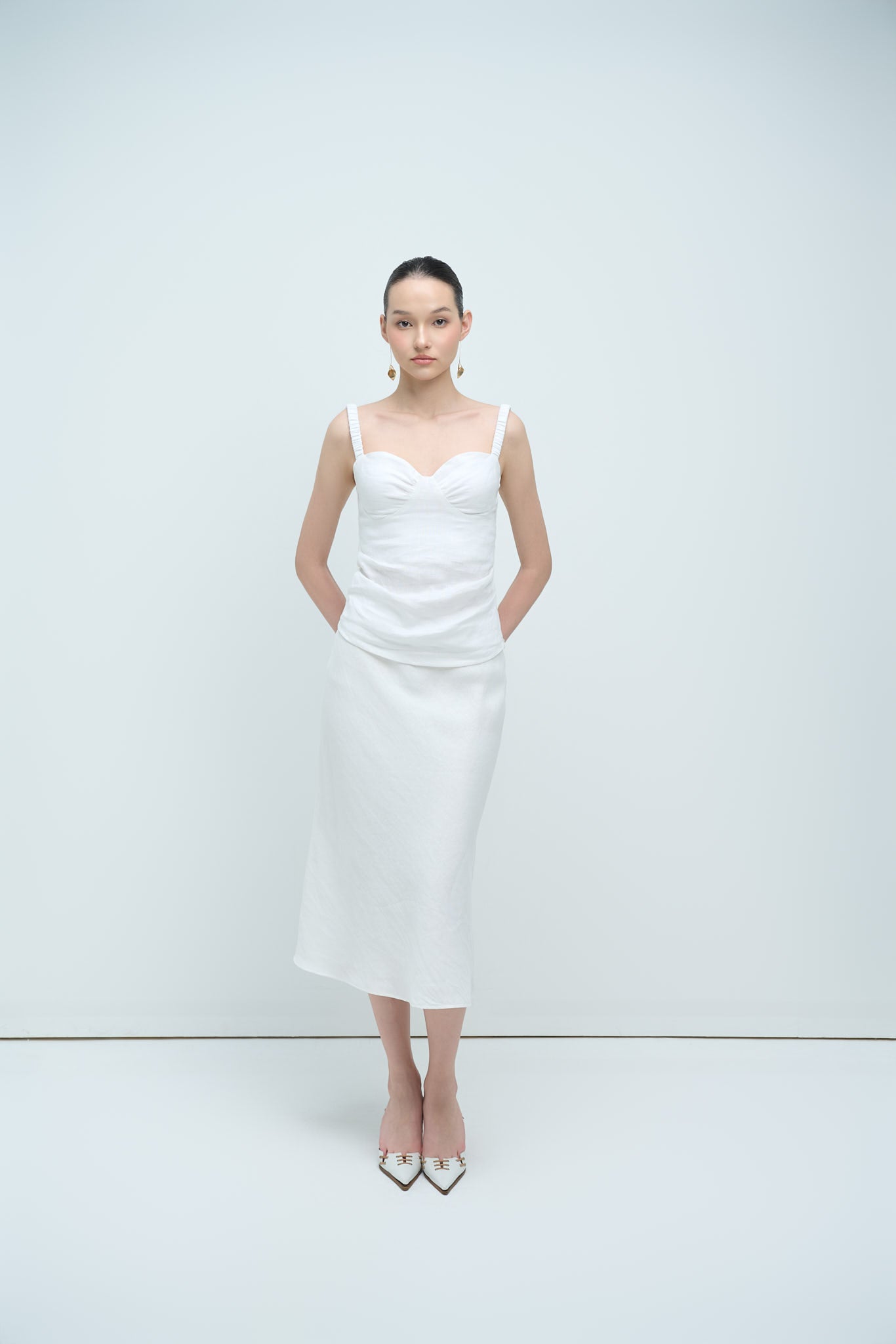 MAYA LINEN TOP - WHITE