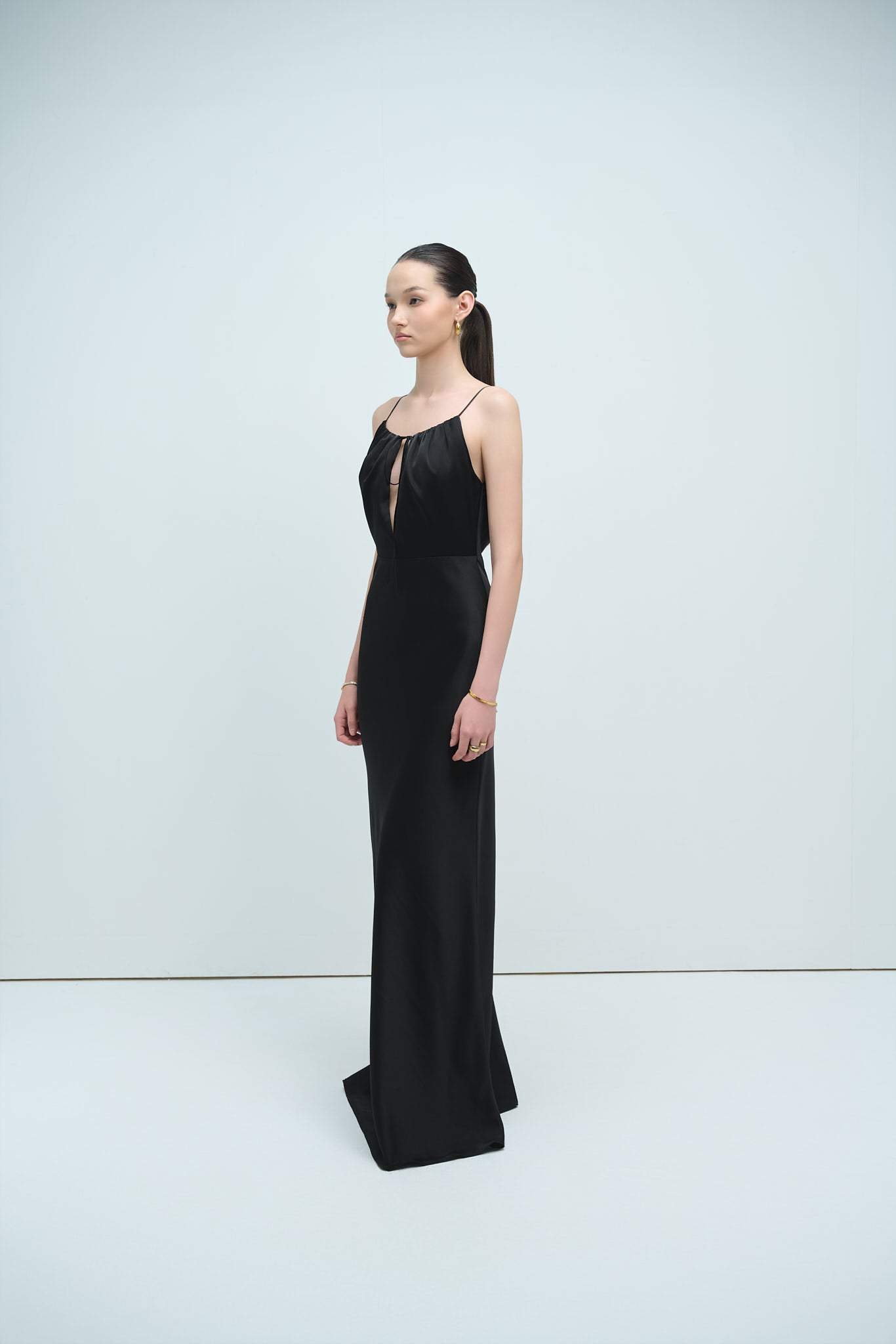 EMILIA KNOT SATIN DRESS - BLACK