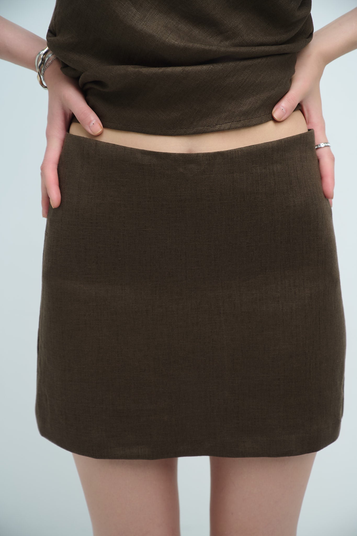 MINI LINEN SKIRT - BROWN