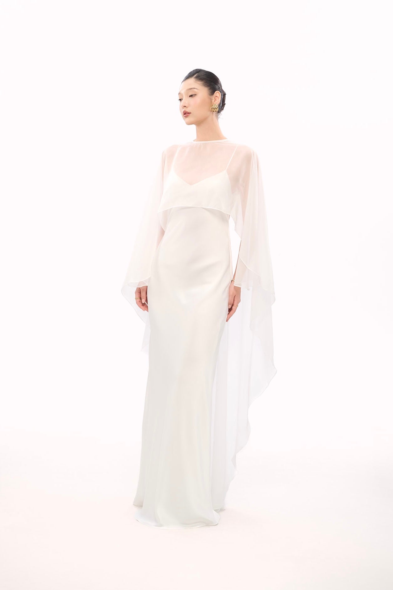 EVELYN CLASSIC SATIN GOWN (WITH SCARF) - WHITE