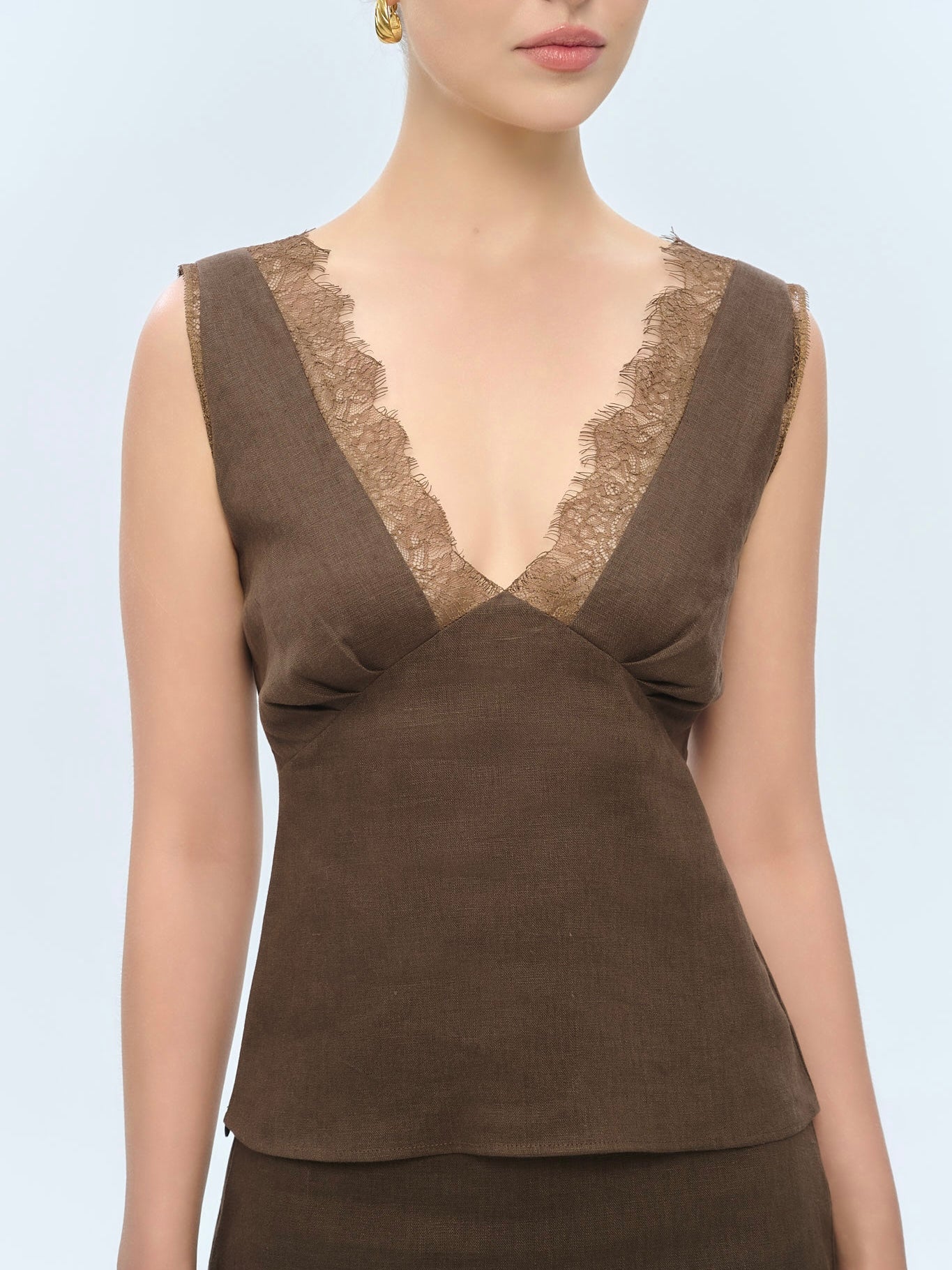 MAISIE LACE LINEN TOP - BROWN