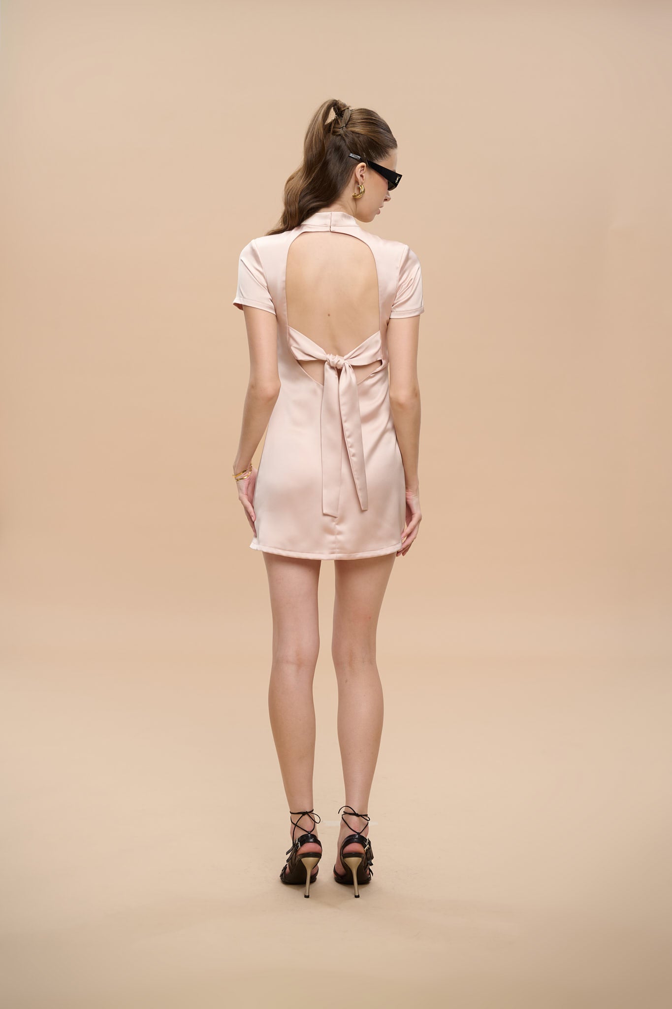 AIMEE BOW-BACK SATIN DRESS - Creamrose Pearl