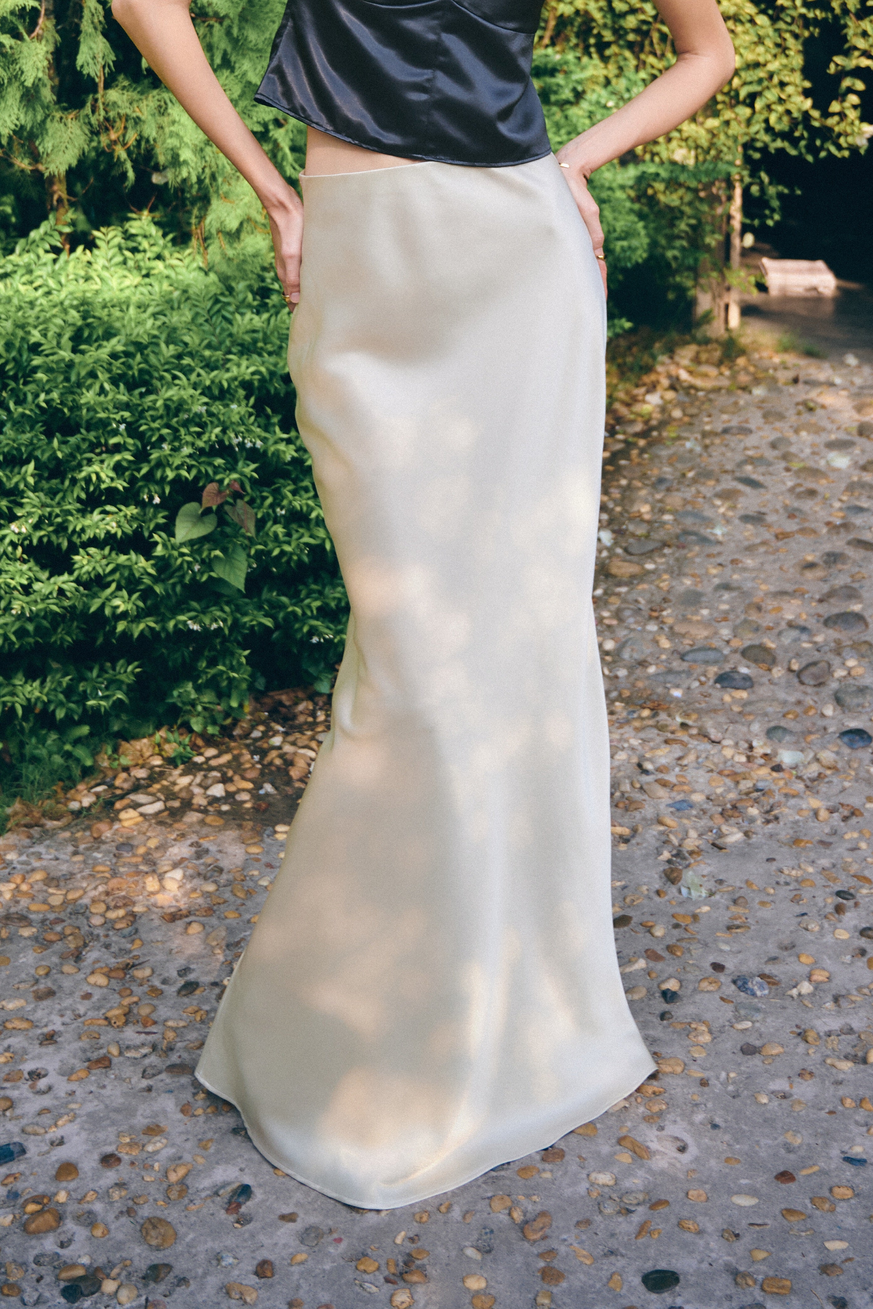 MAXI SATIN SKIRT - Beige