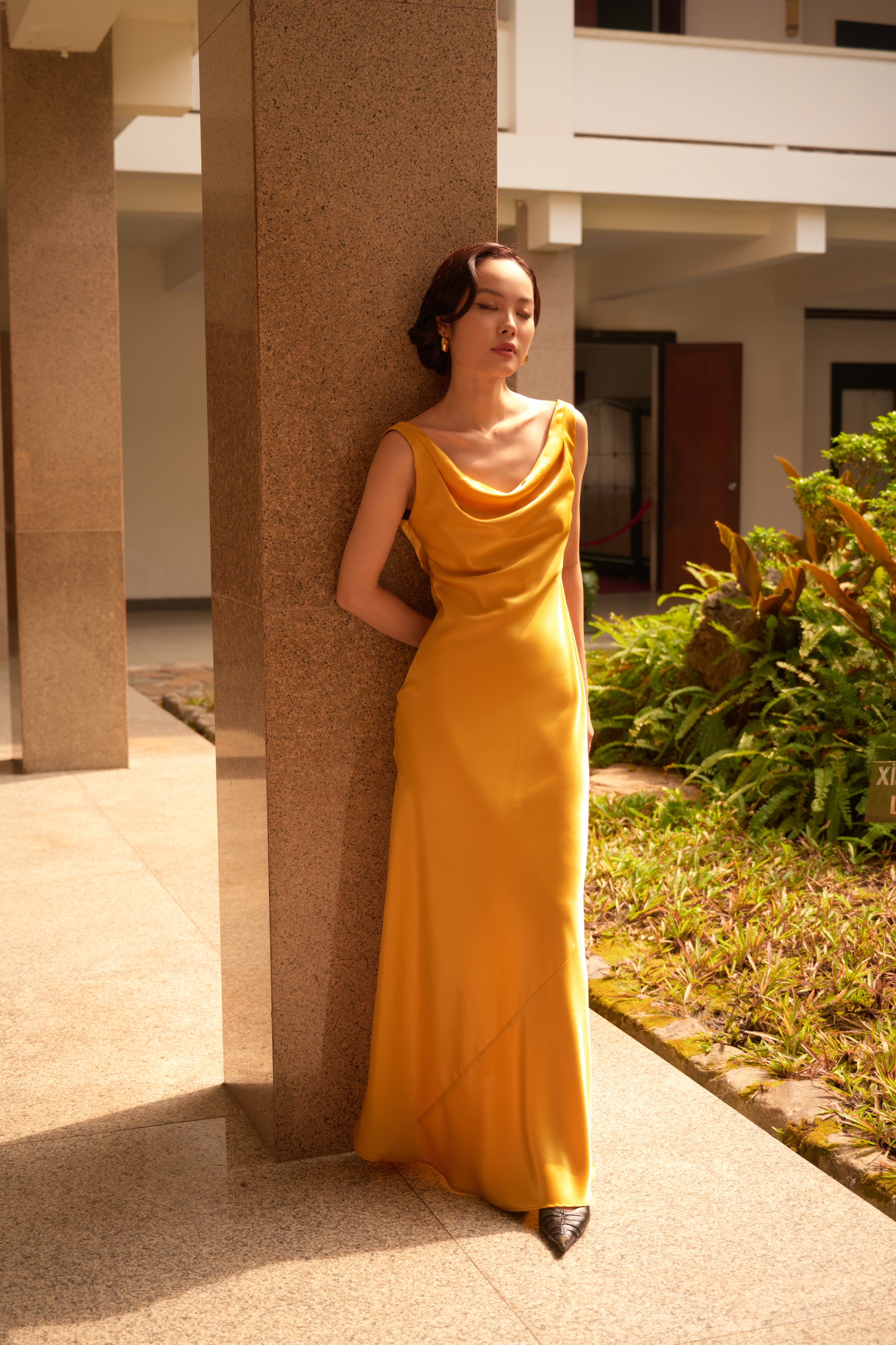 MY LADY GOWN - Azelea Gold