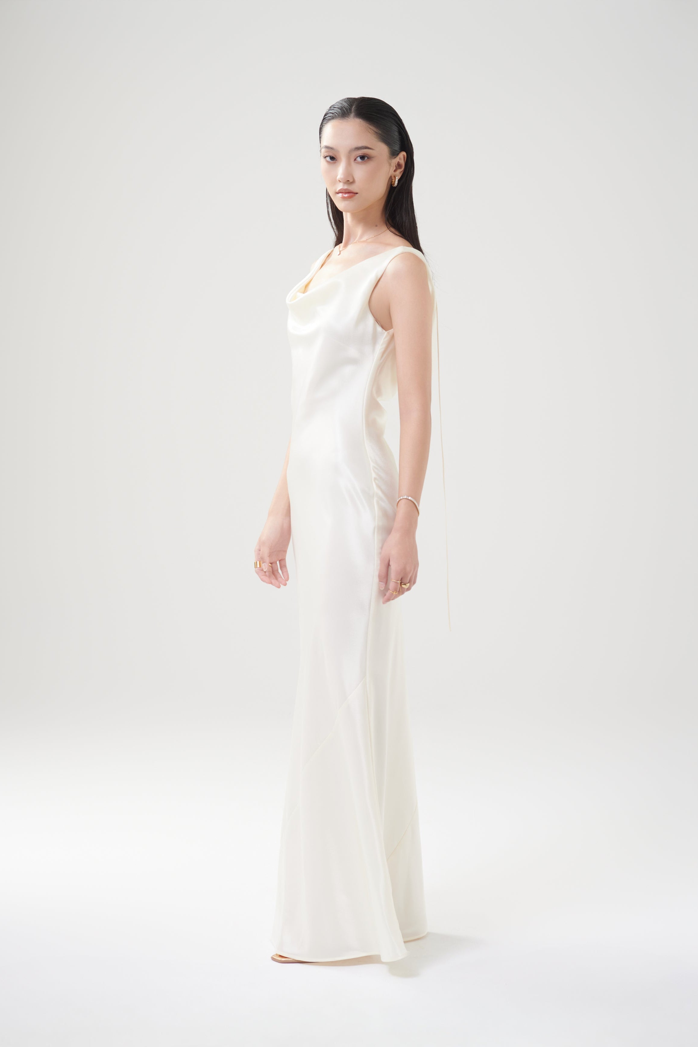 MY LADY SATIN GOWN - Cream