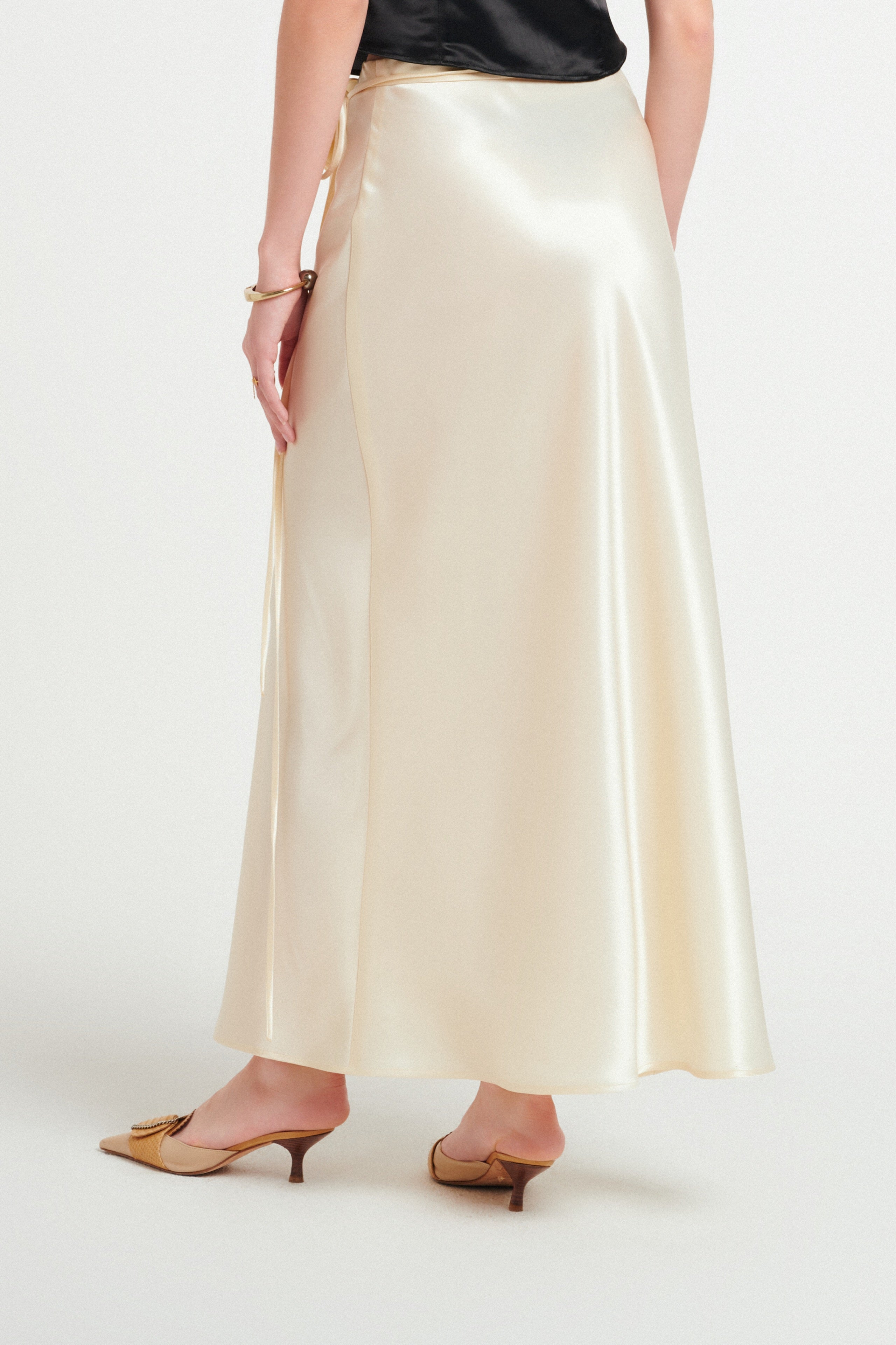 MAXI SATIN SKIRT - PEONY CREAM