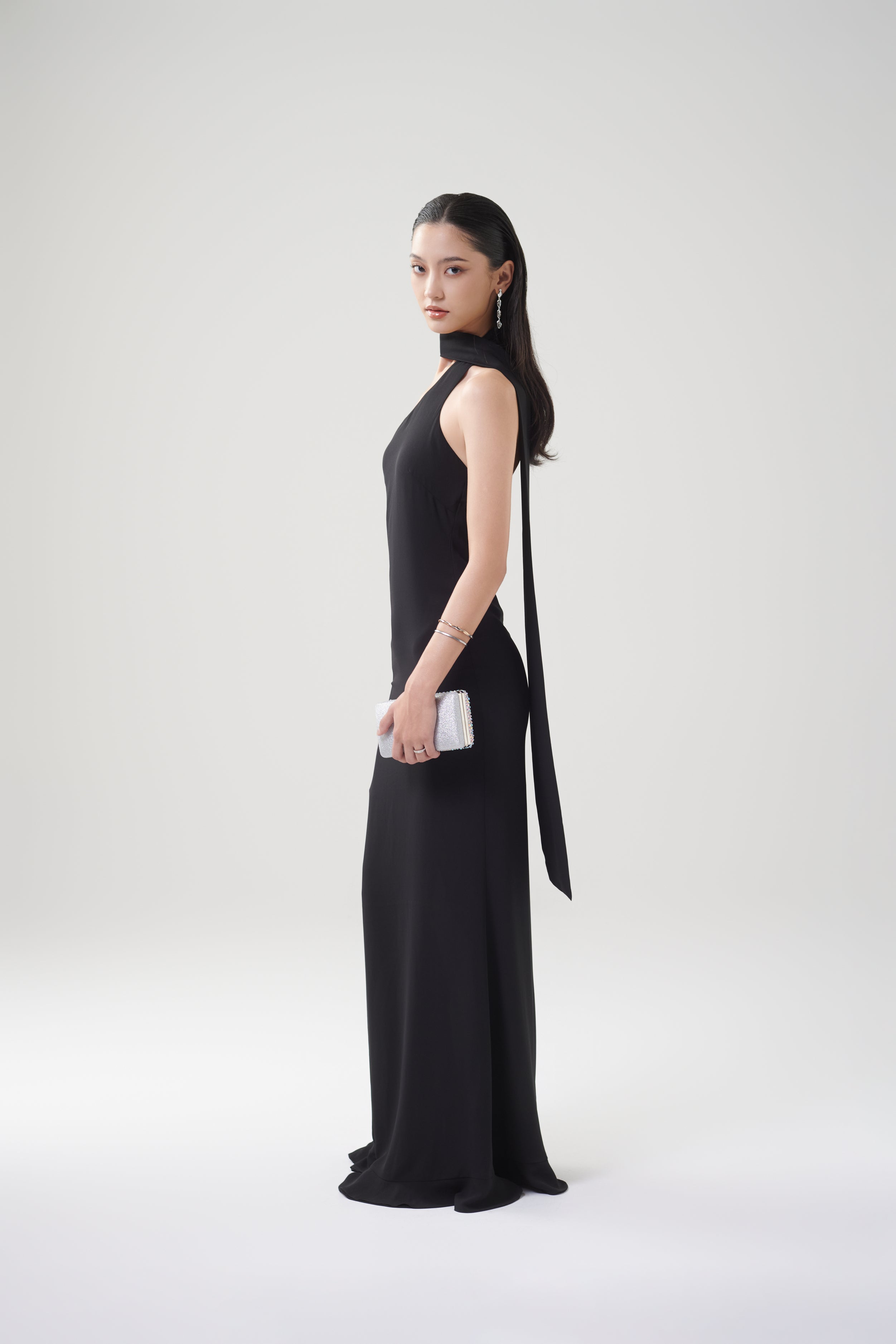 GLENNIE CHIFFON FLOWING DRESS - Black
