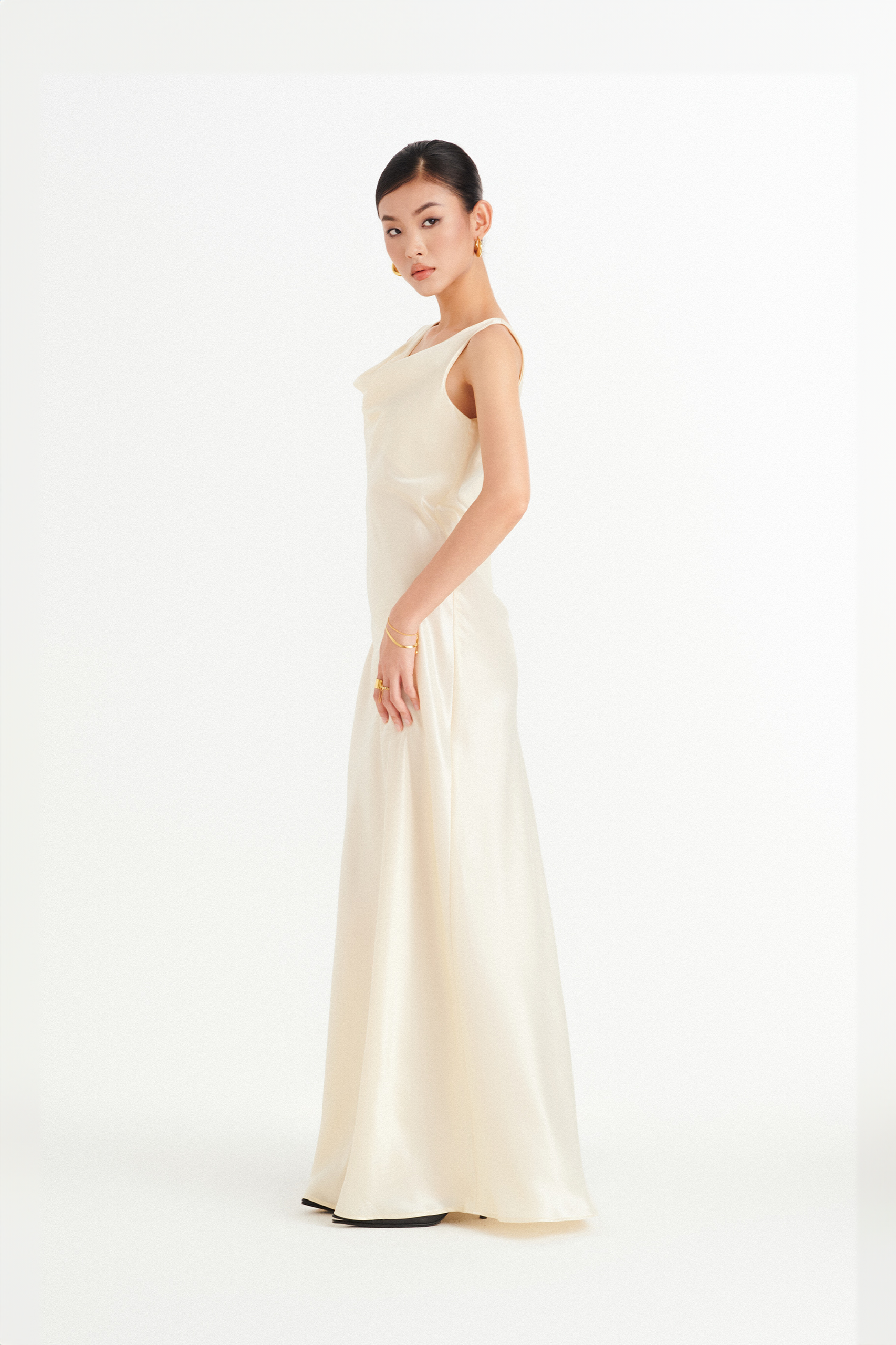 ANNE LADY GOWN - PEONY CREAM