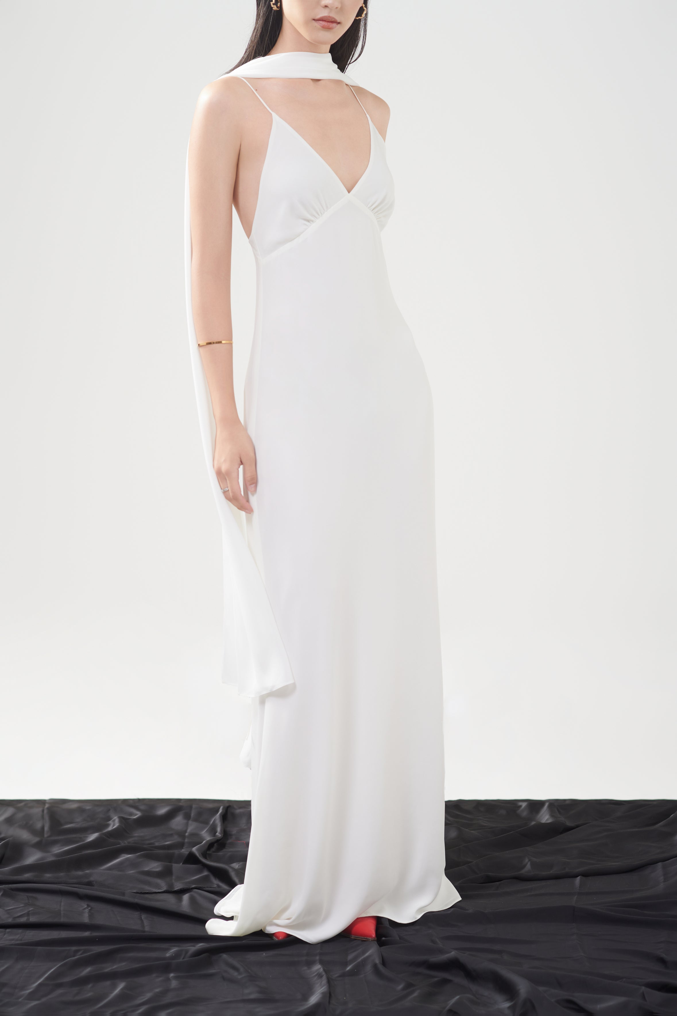 MAGGIE CHIFFON GOWN - White