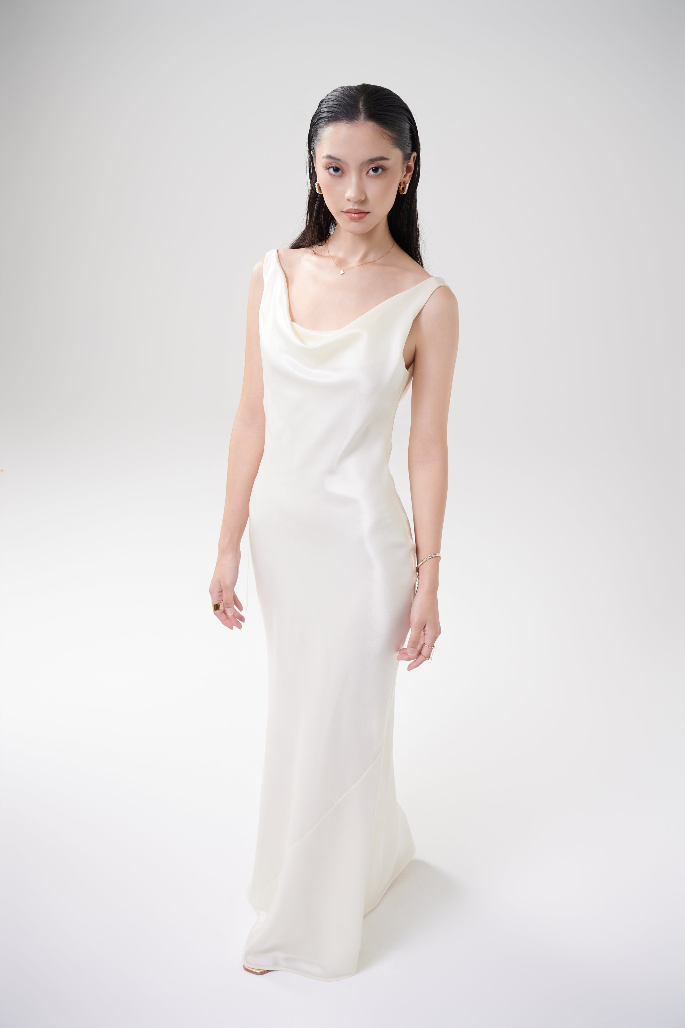 MY LADY SATIN GOWN - Cream