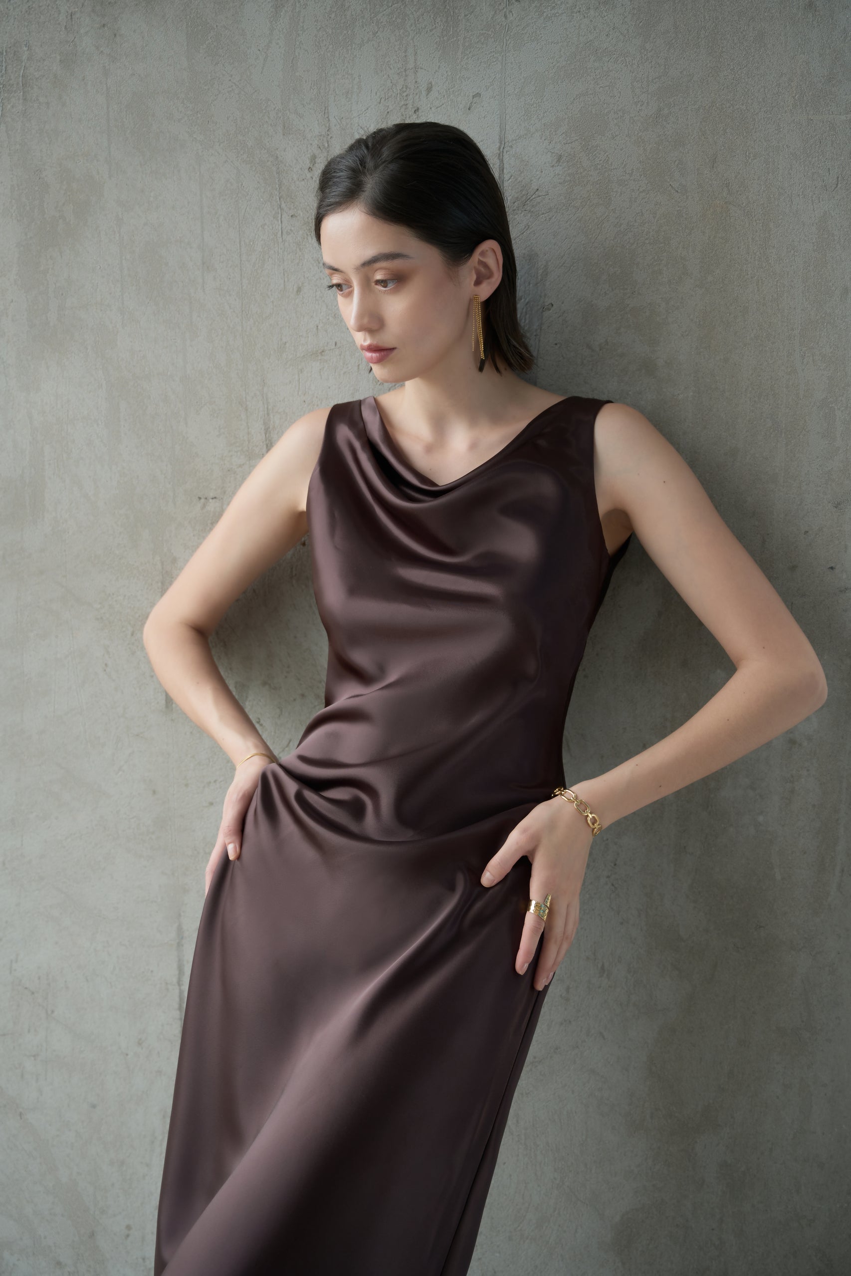 ANNE LADY GOWN - CHOCOLATE