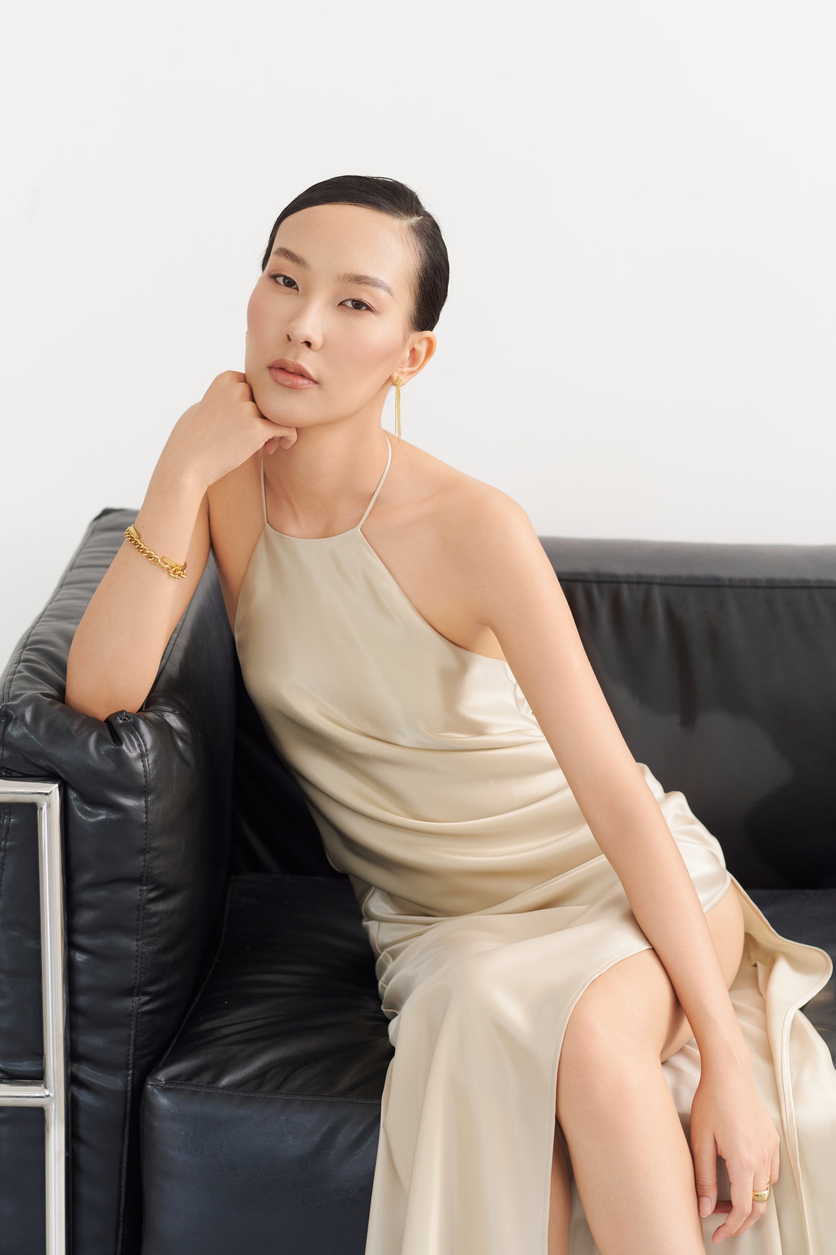 SCARLETT HALTERNECK GOWN - BEIGE