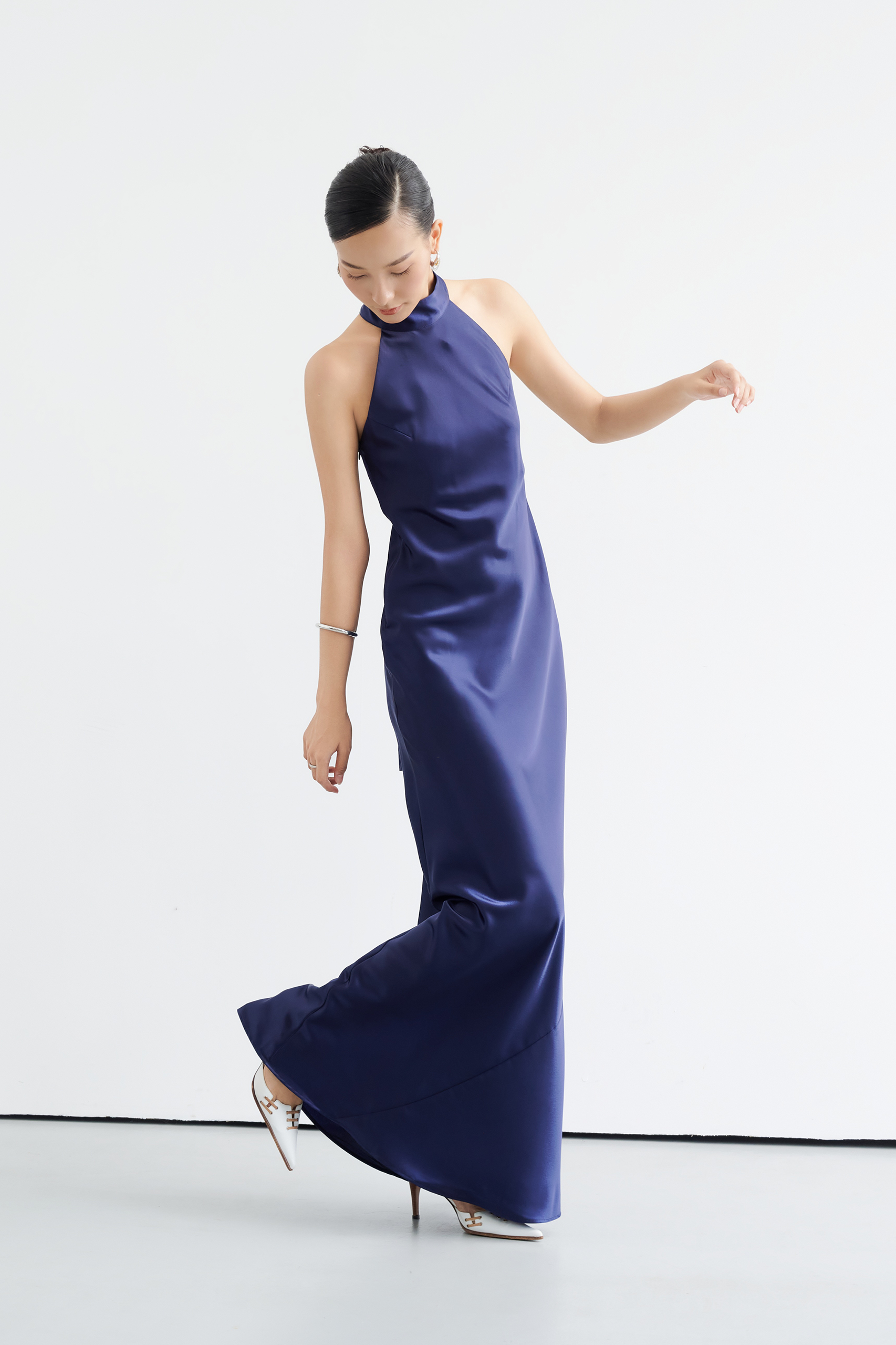 GLORIA HALTERNECK SATIN GOWN - NAVY