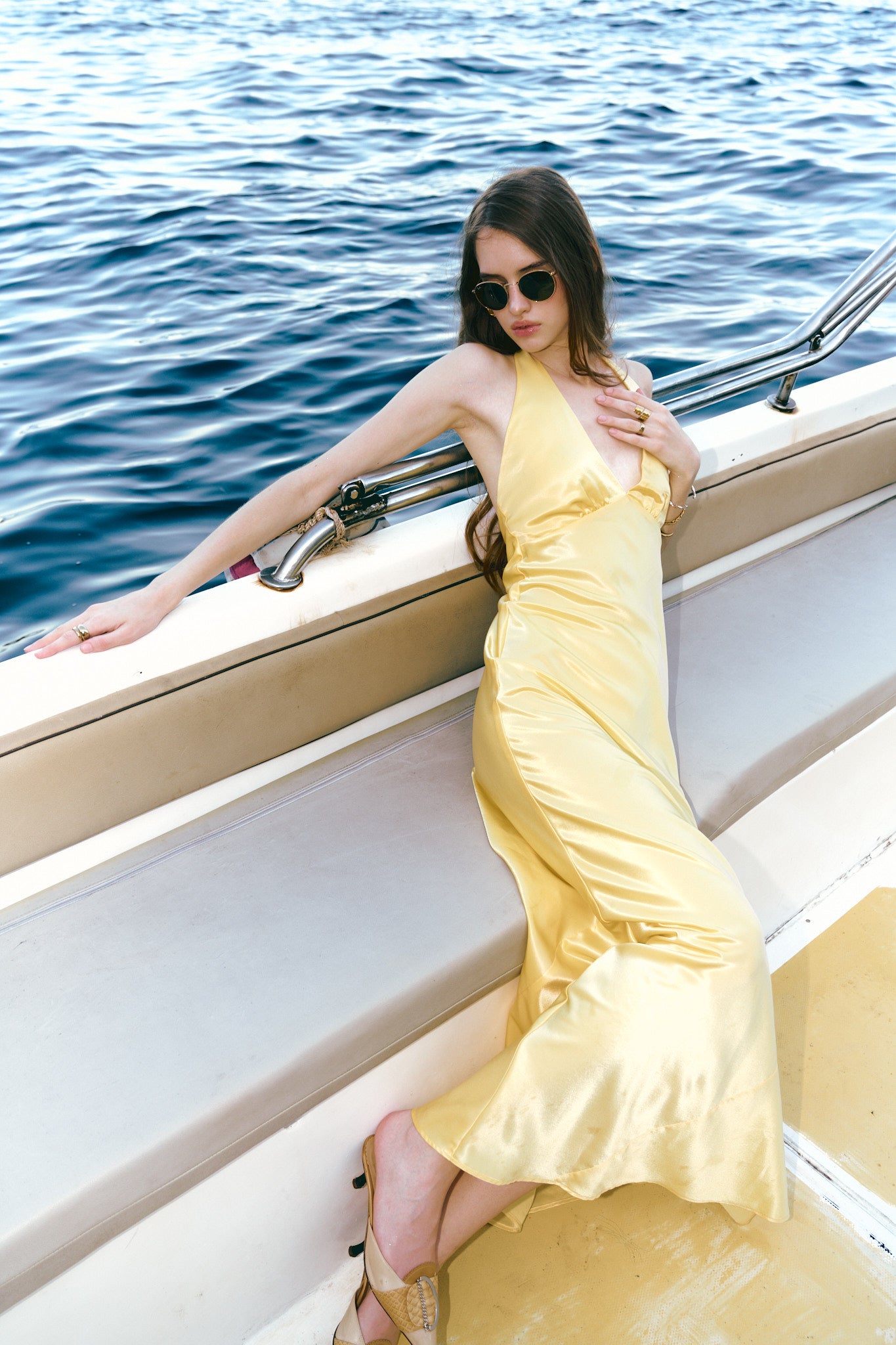 MADELYN V-NECK DRESS - DAFFODILS