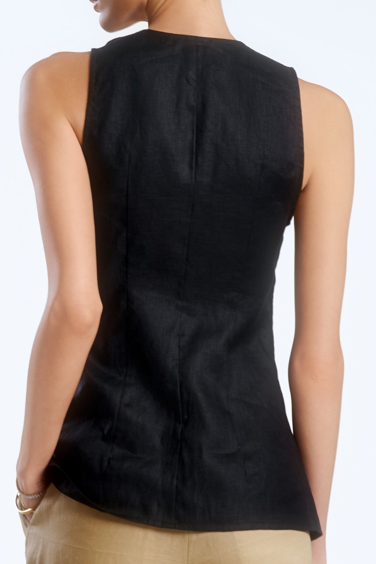 GOLDEN BUTTON LINEN BLOUSE - BLACK