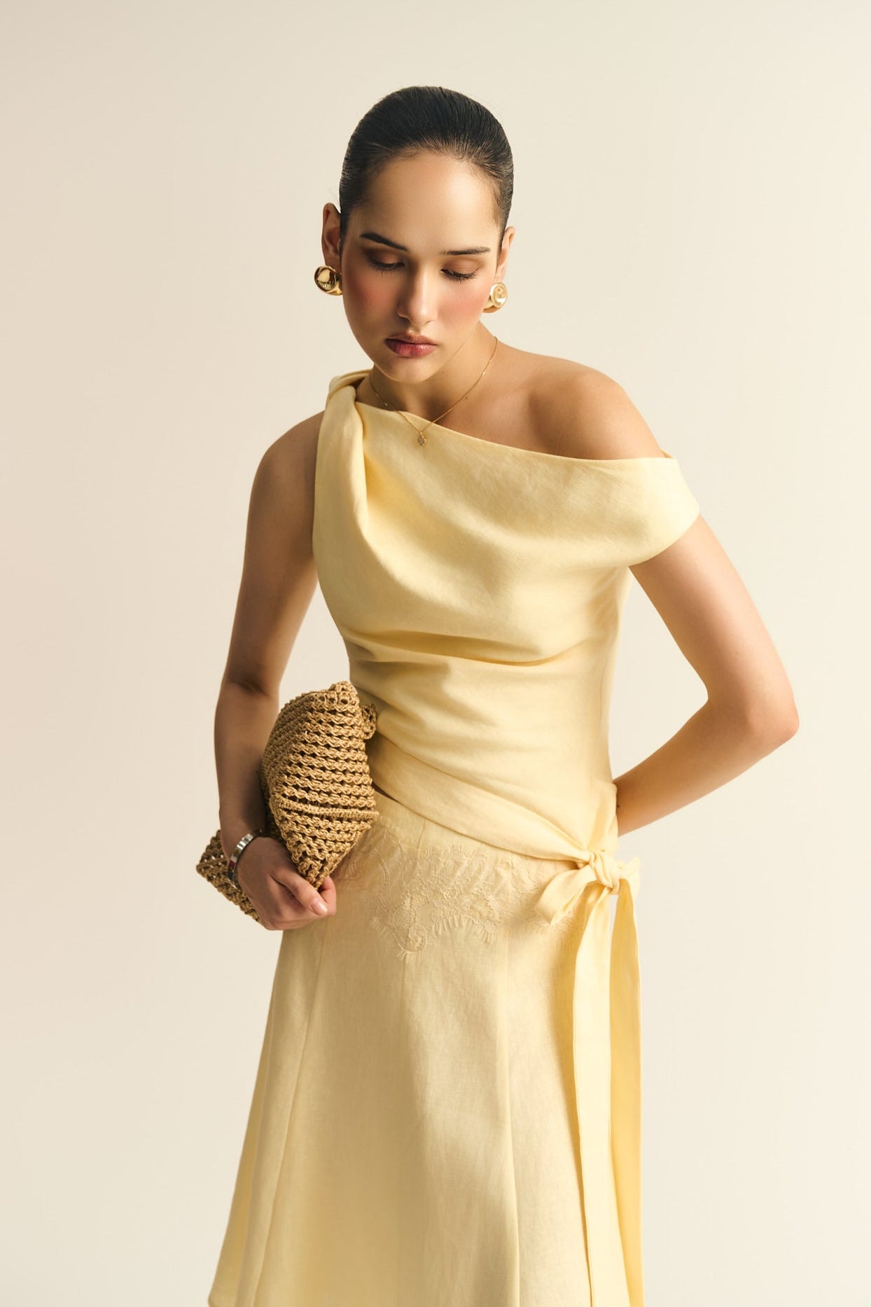KNOT VIVIAN LINEN TOP - BUTTER YELLOW