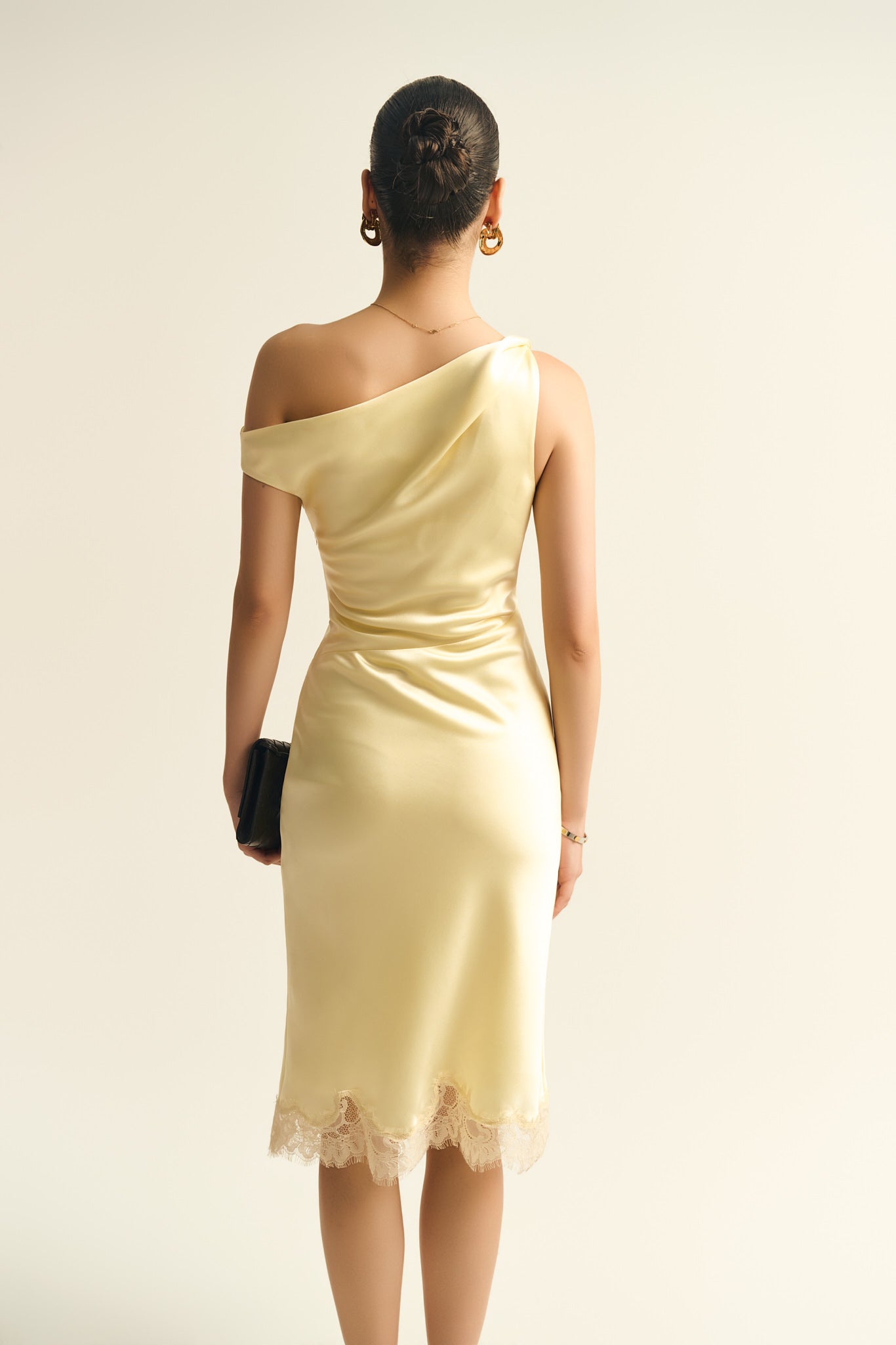 KNOT VIVIAN LACE SATIN DRESS - BUTTER YELLOW
