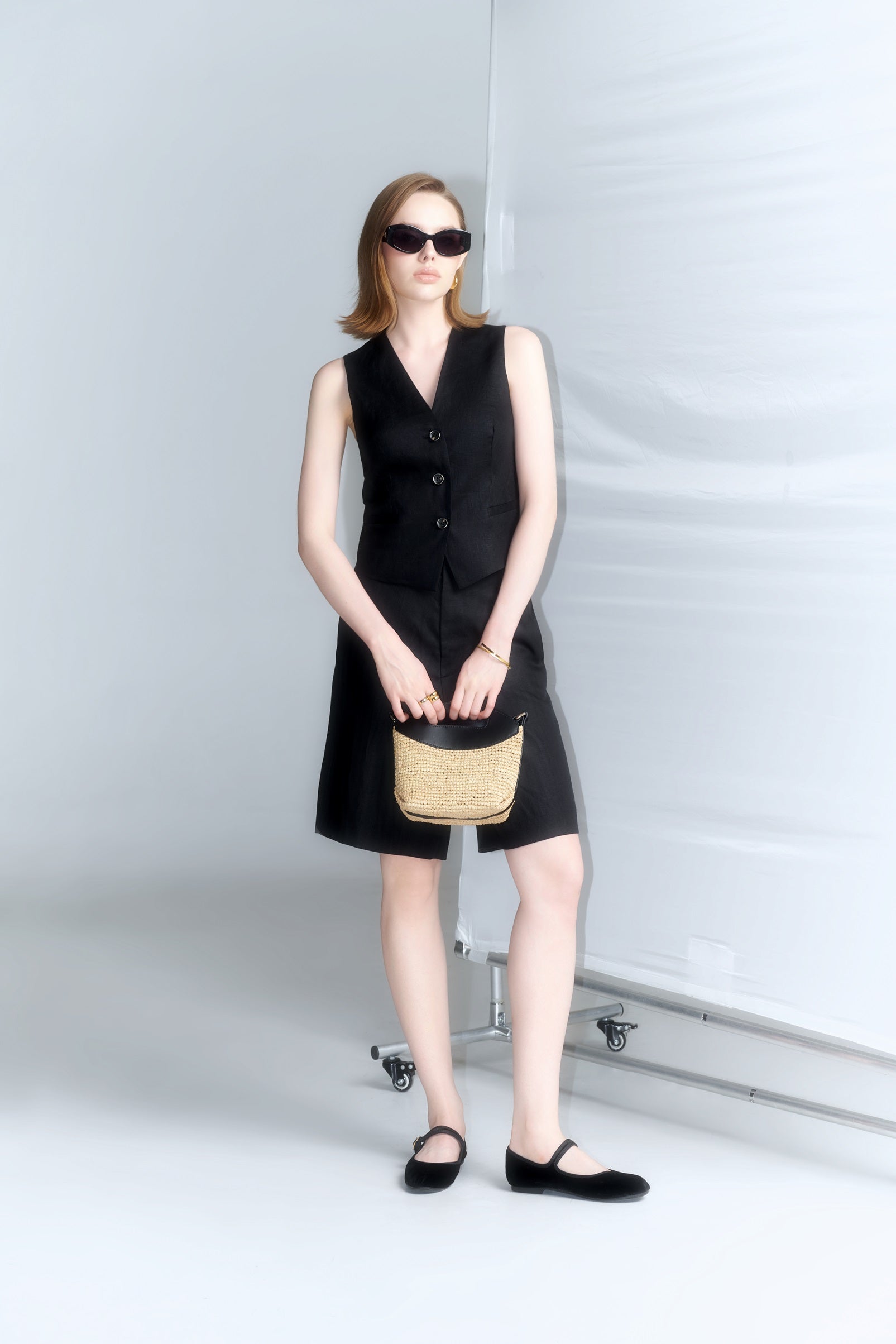 LINEN SUIT WAISTCOAT - BLACK