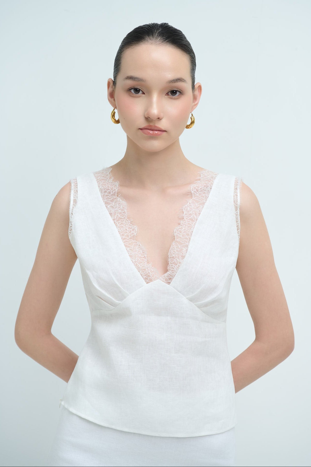 MAISIE LACE LINEN TOP - WHITE