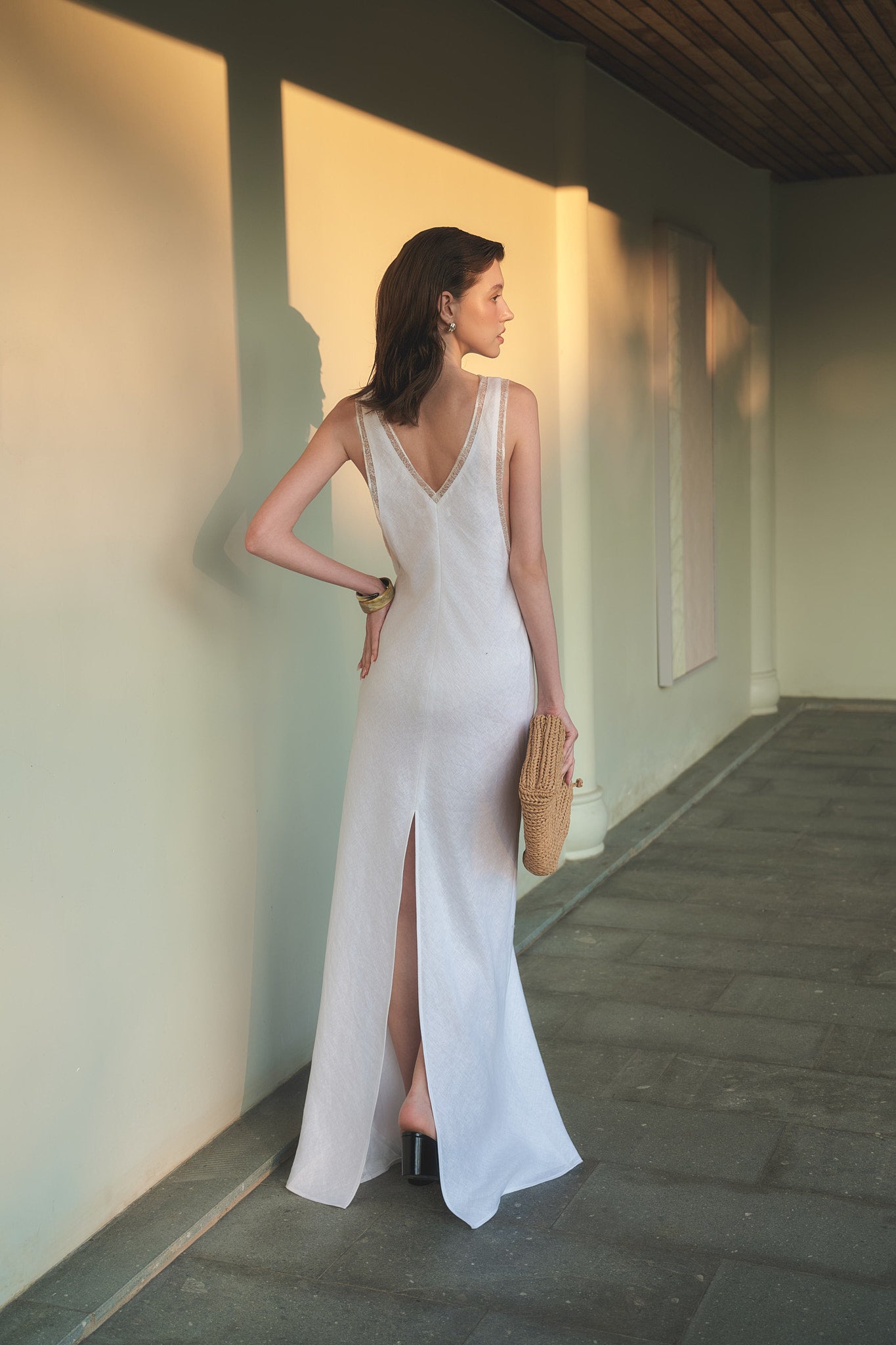ANNE LINEN GOWN - WHITE