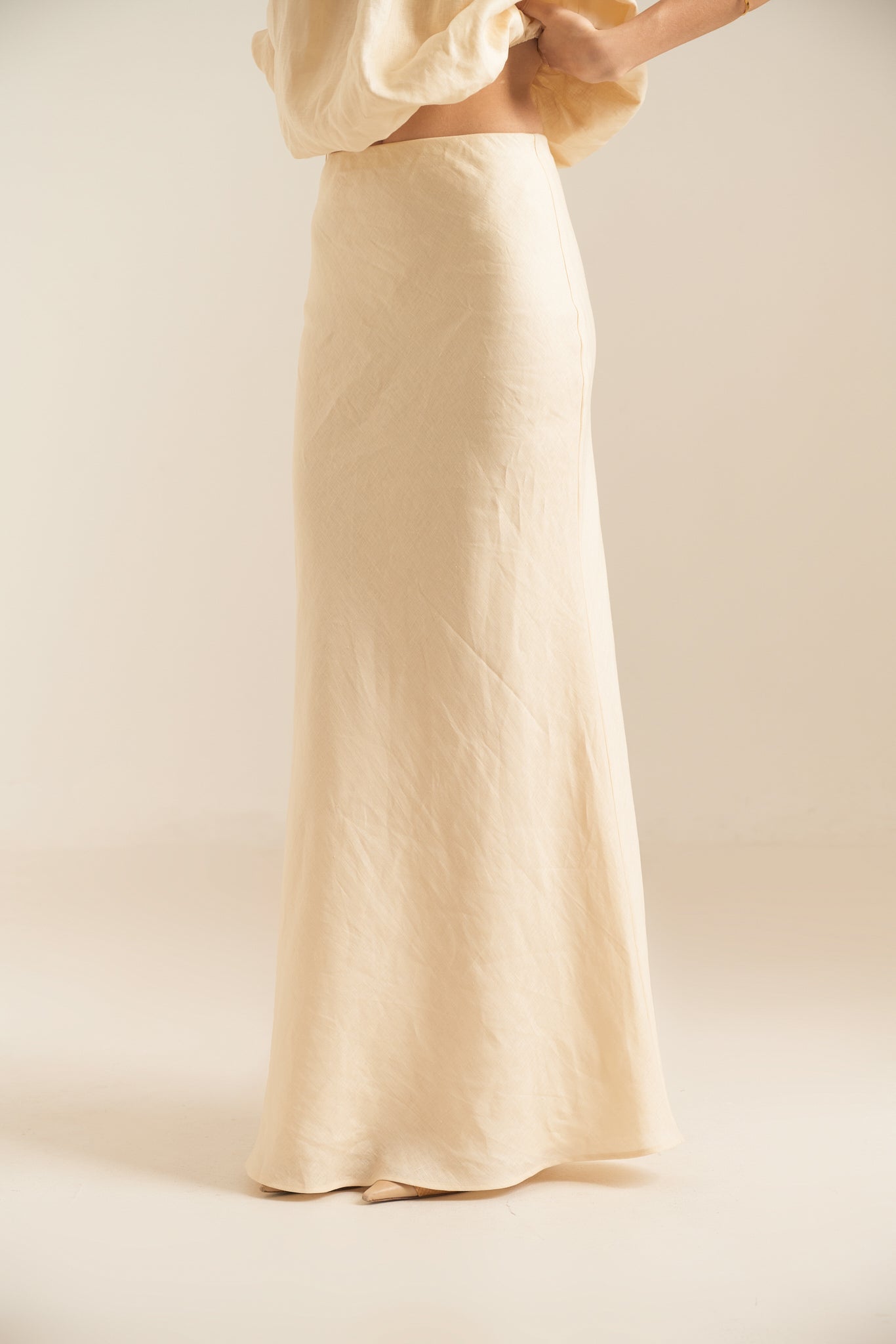 LINEN MAXI SKIRT - VANILLA