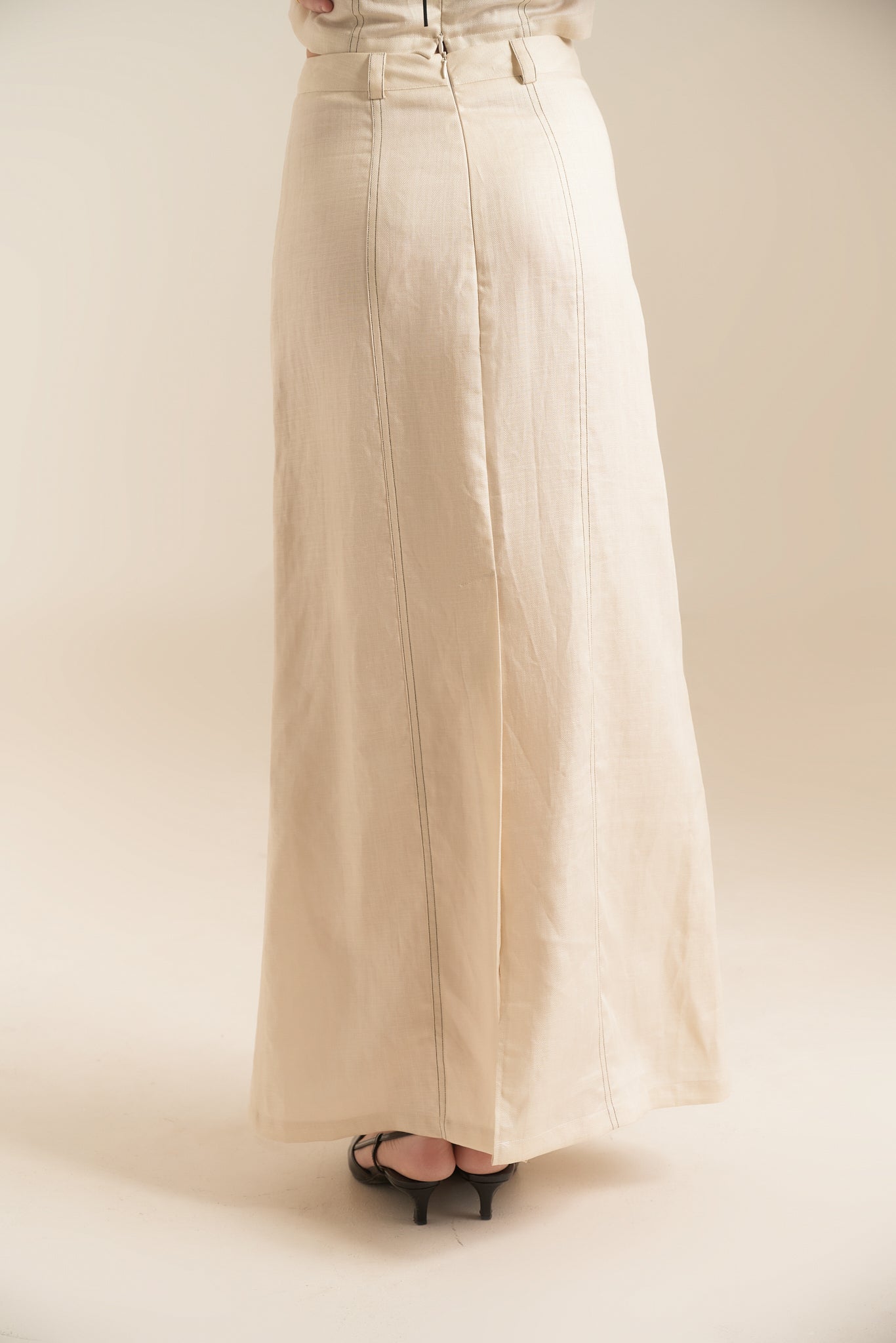 NATALLIE LINEN SKIRT - OFF WHITE