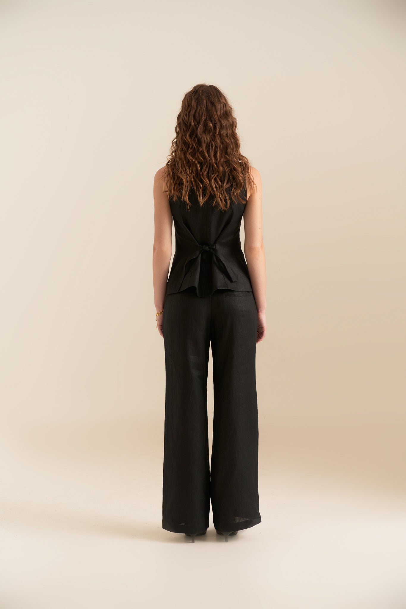 LINEN RELAXED TROUSERS - BLACK