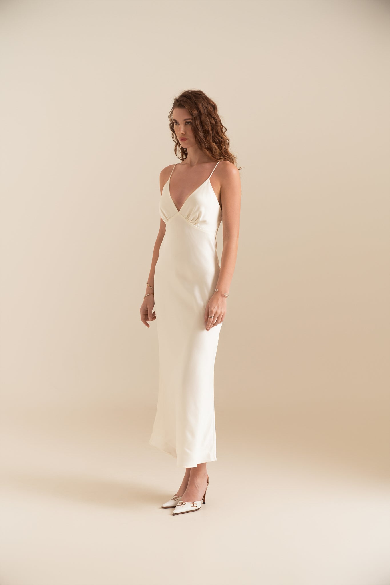 MAGGIE V-NECK MIDI DRESS - WHITE
