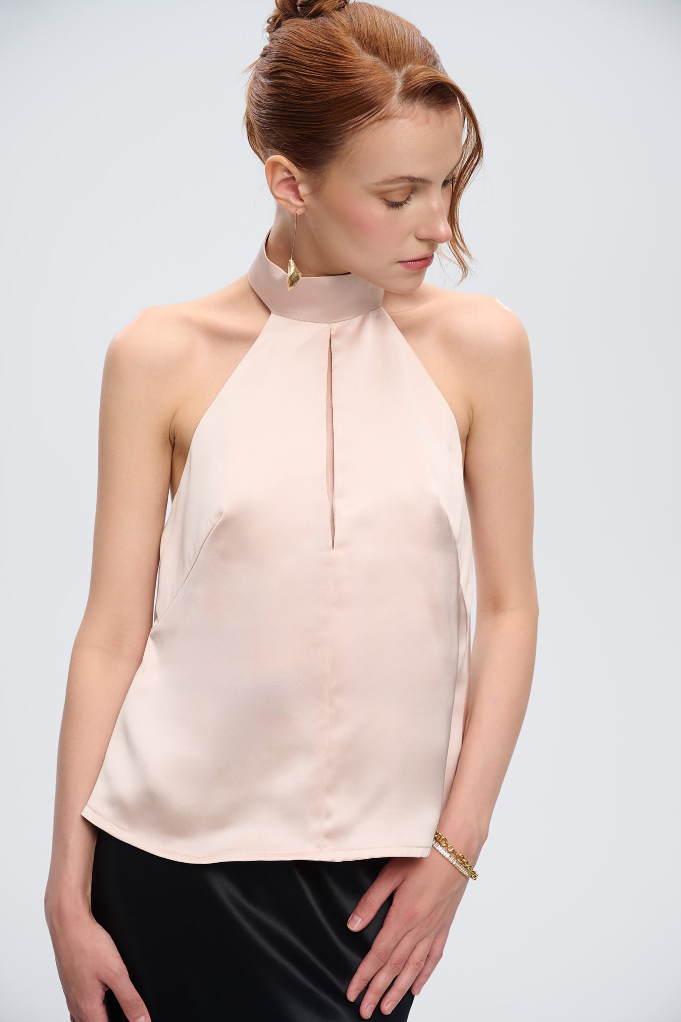 LISA HALTERNECK SATIN TOP - Creamrose Pearl